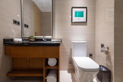 atour hotel xiamen binbei government