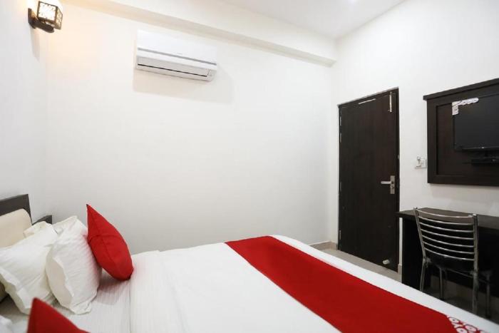 hotel the kamla palace