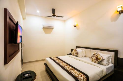 Hotel The Kamla Palace,Belanganj>>Agra,3 star