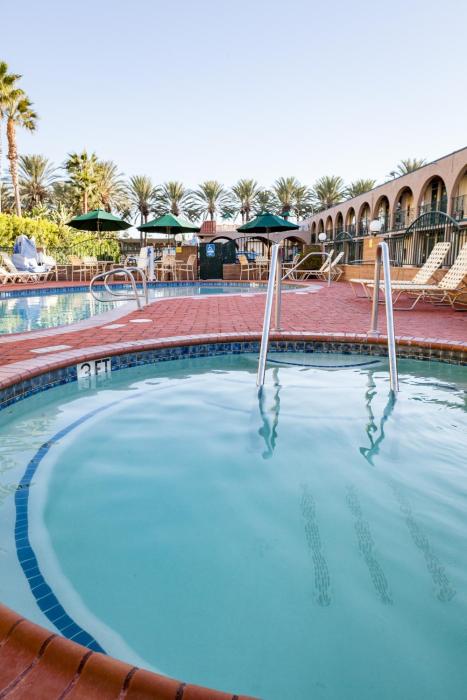 kings inn anaheim at the park and convention center