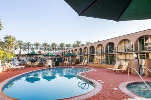 kings inn anaheim at the park and convention center