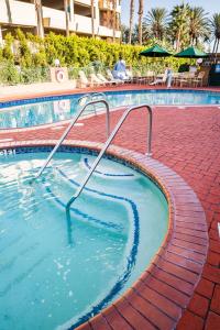 kings inn anaheim at the park and convention center