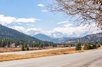 alpine trail ridge inn