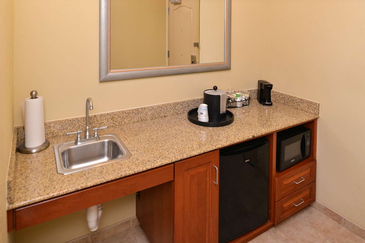 hampton inn evanston