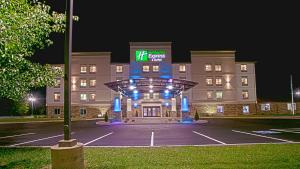 holiday inn express and suites evansville north by ihg