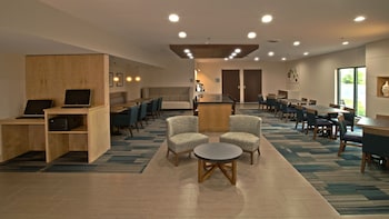 Holiday Inn Express & Suites Evansville North By Ihg,Haubstadt>>Evansville,3 star