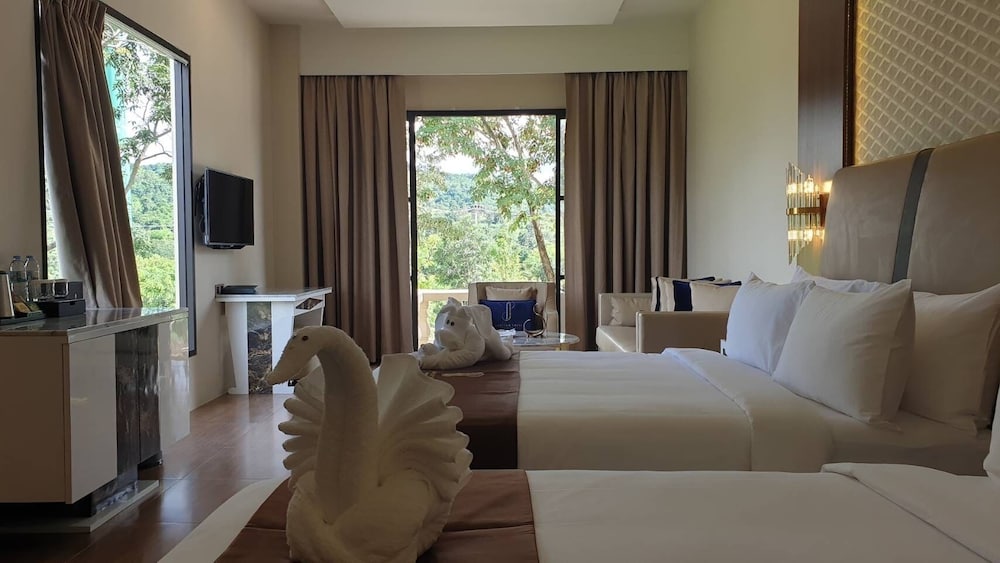 jupiter trevi resort and spa