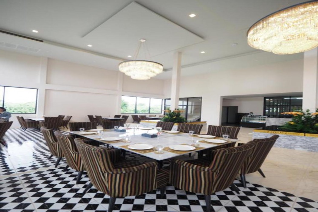 jupiter trevi resort and spa