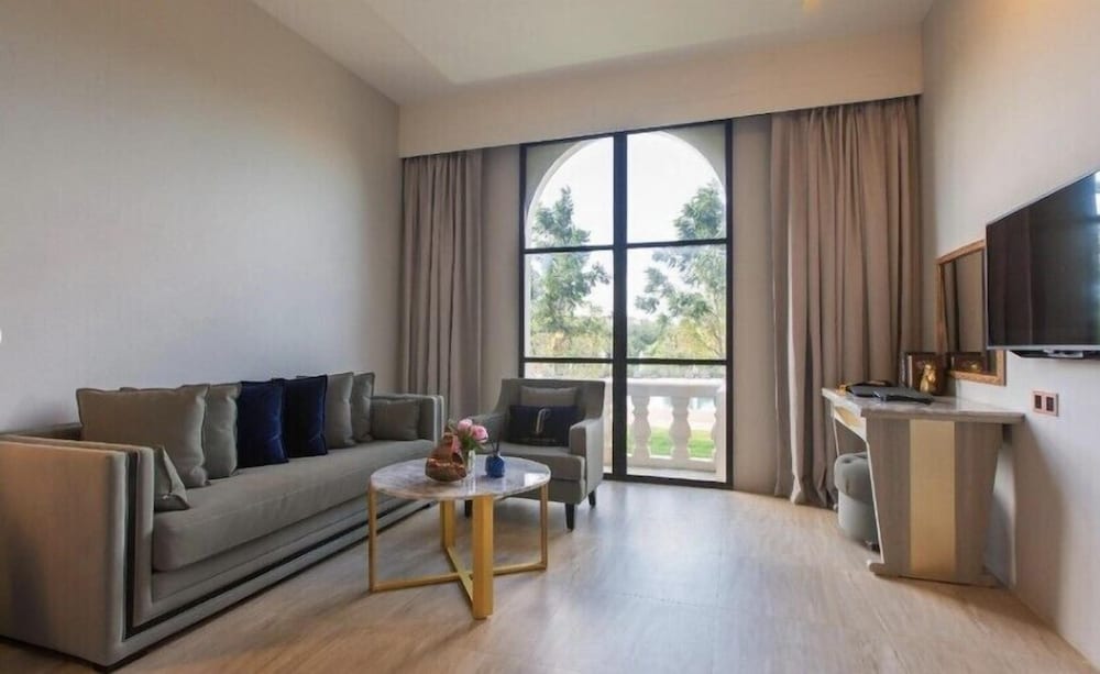 jupiter trevi resort and spa