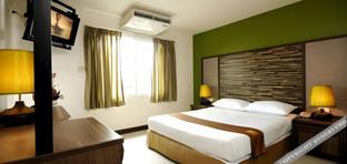 rambuttri village inn and plaza