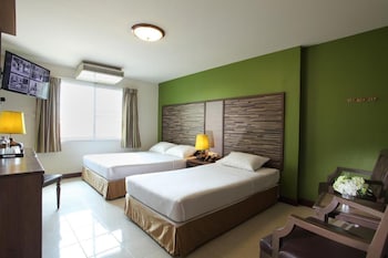rambuttri village inn and plaza