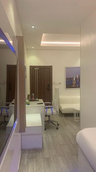 dreams by dv8 hotel