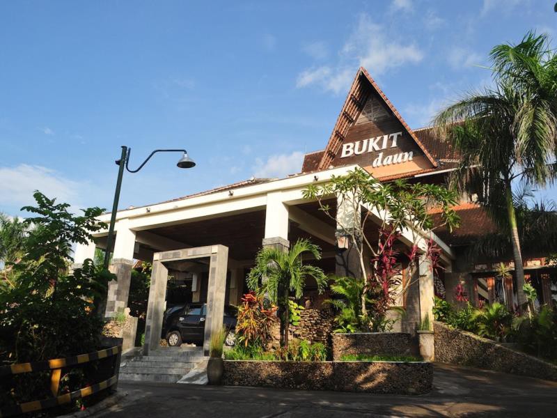 bukit daun and resort