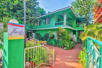 jacks calangute place