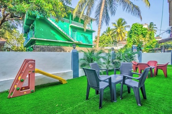 jacks calangute place