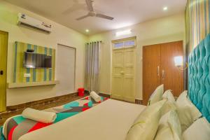 Jack's Calangute Place,Goa>>Calangute,2 star