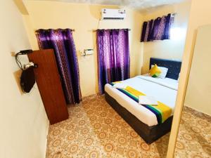 Jack's Calangute Place,Goa>>Calangute,2 star