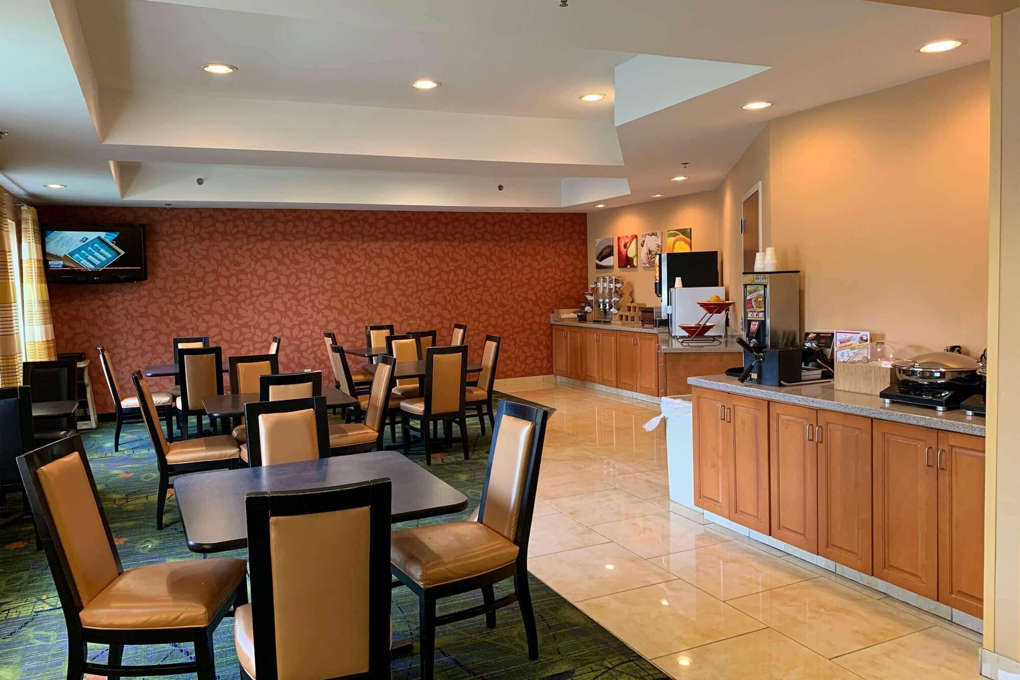 country inn and suites by radisson fayetteville i 95 nc