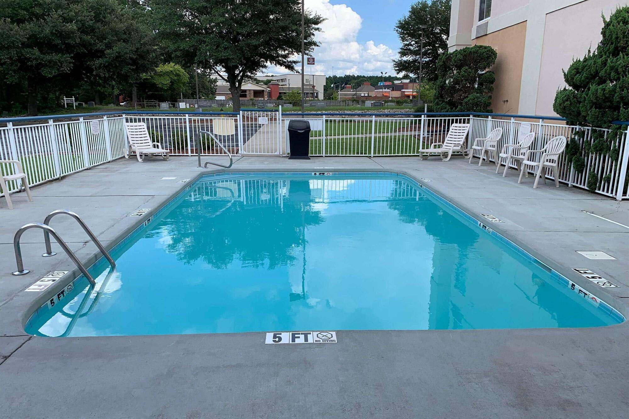 country inn and suites by radisson fayetteville i 95 nc