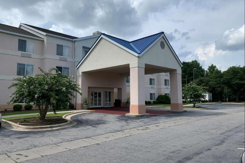 country inn and suites by radisson fayetteville i 95 nc