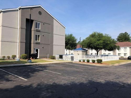 country inn and suites by radisson fayetteville i 95 nc