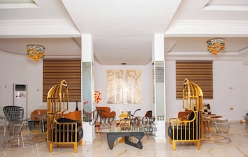 the nook apartments