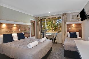 pleasant way river lodge