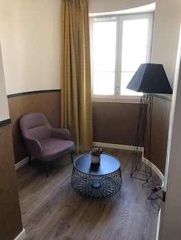 domitys le castel du val