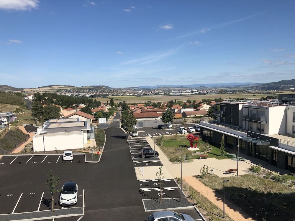 domitys le castel du val
