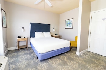 seaside amelia inn