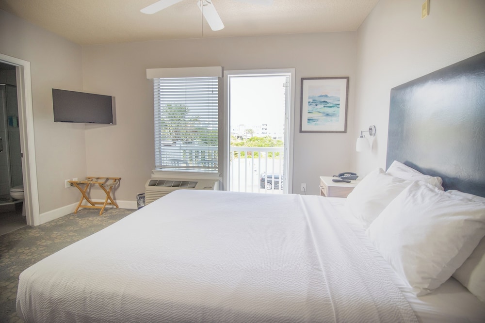 seaside amelia inn