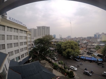 Kedaton Hotel,Braga>>Bandung,3 star