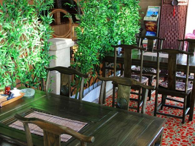 zhongshan business hotel