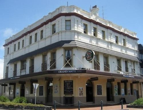 grand hotel kiama