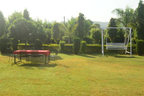 Hotel Motibagh Resort,,3 star