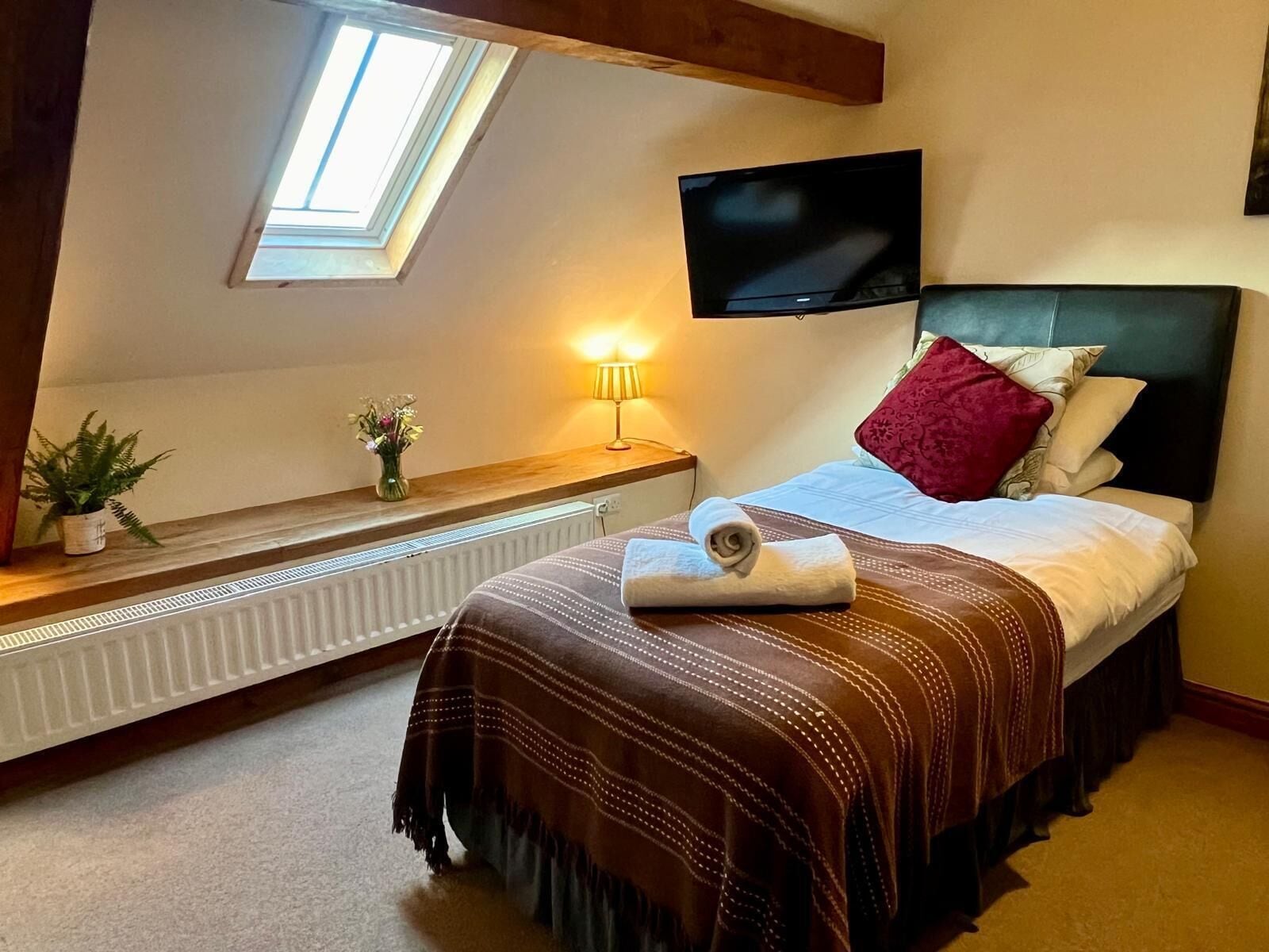 dolgun uchaf guesthouse