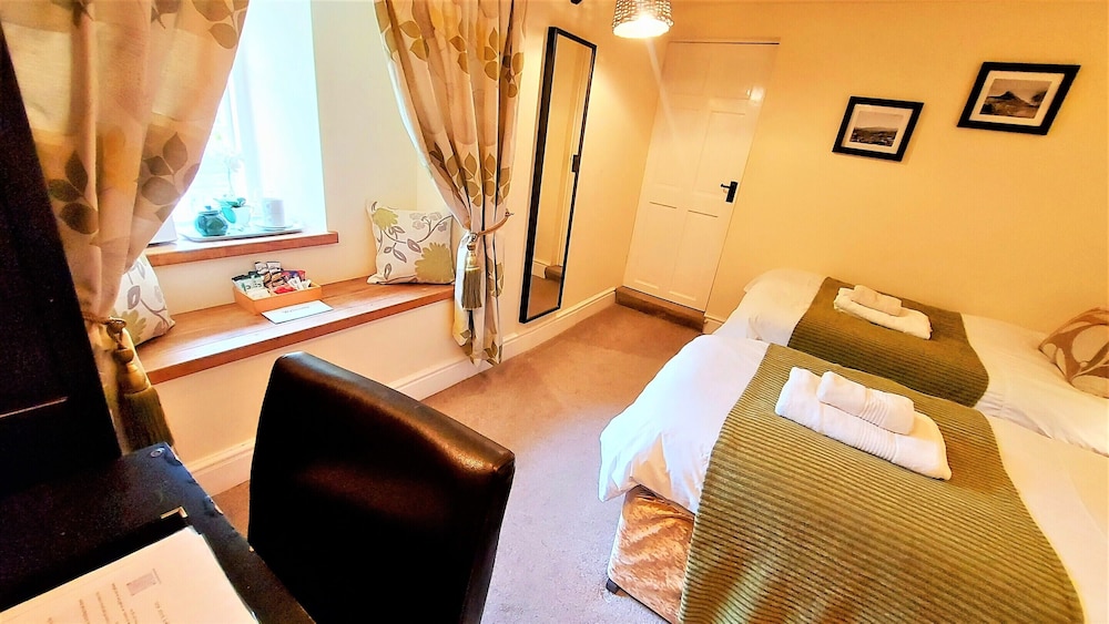 dolgun uchaf guesthouse