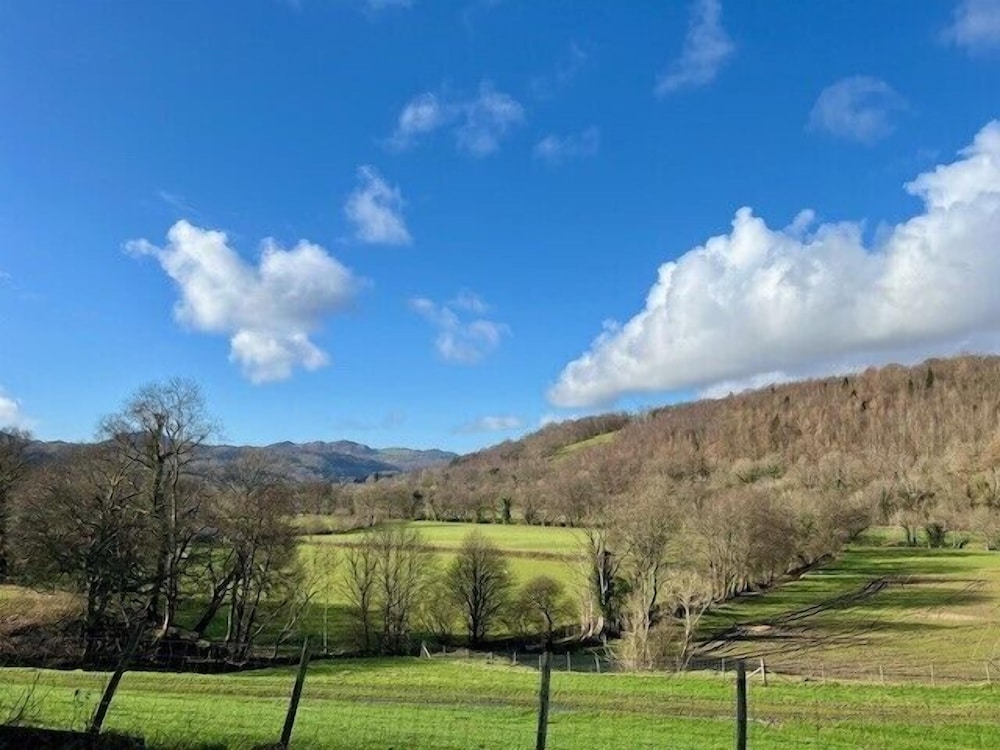 dolgun uchaf guesthouse