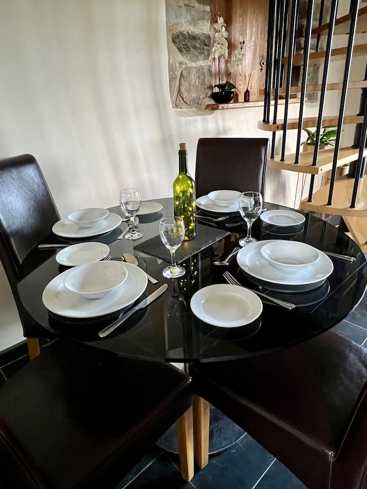 dolgun uchaf guesthouse