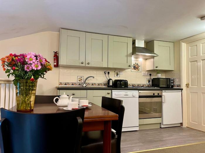 dolgun uchaf guesthouse