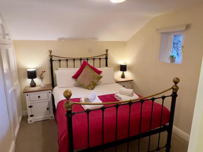 dolgun uchaf guesthouse