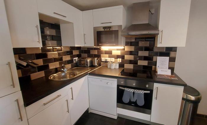 dolgun uchaf guesthouse