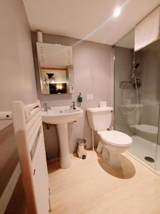 dolgun uchaf guesthouse