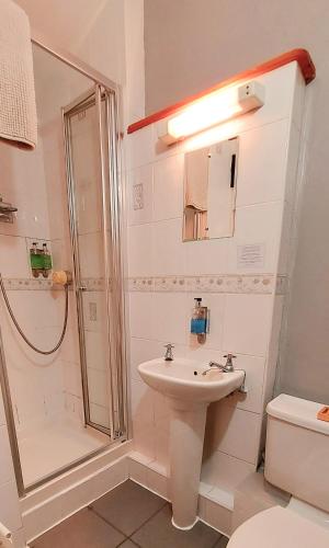 dolgun uchaf guesthouse