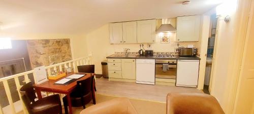 dolgun uchaf guesthouse