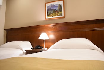 ritz hotel mendoza