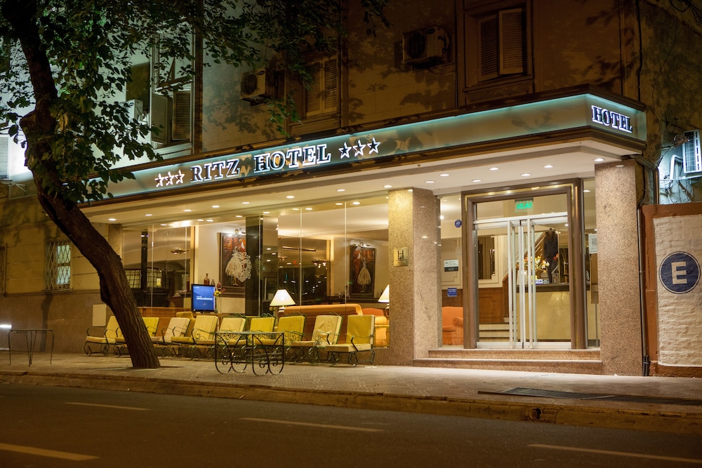 ritz hotel mendoza