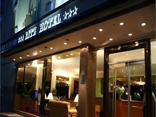 ritz hotel mendoza