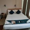 hotel mayfair tower