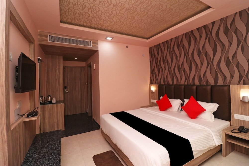 capital o 27765 hotel vip square